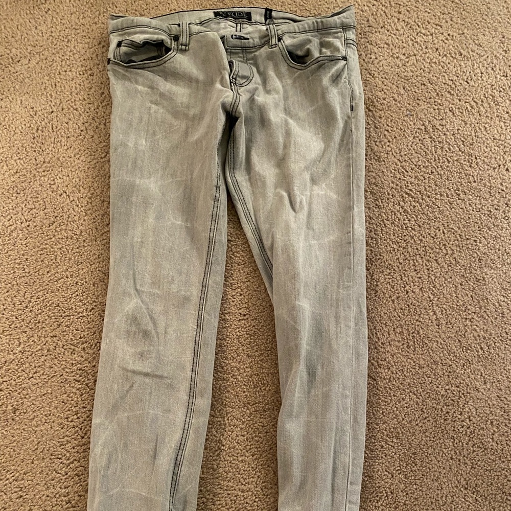 Grey skinny Jeans